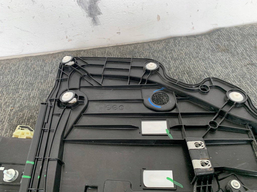 фото №9, Ford mustang mach-e rwd 2021r підйомник скло правий задня задній