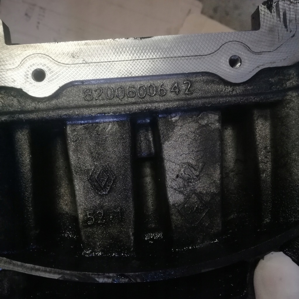 Піддон масляна 8200600642 renault 2.0 dci Доставка