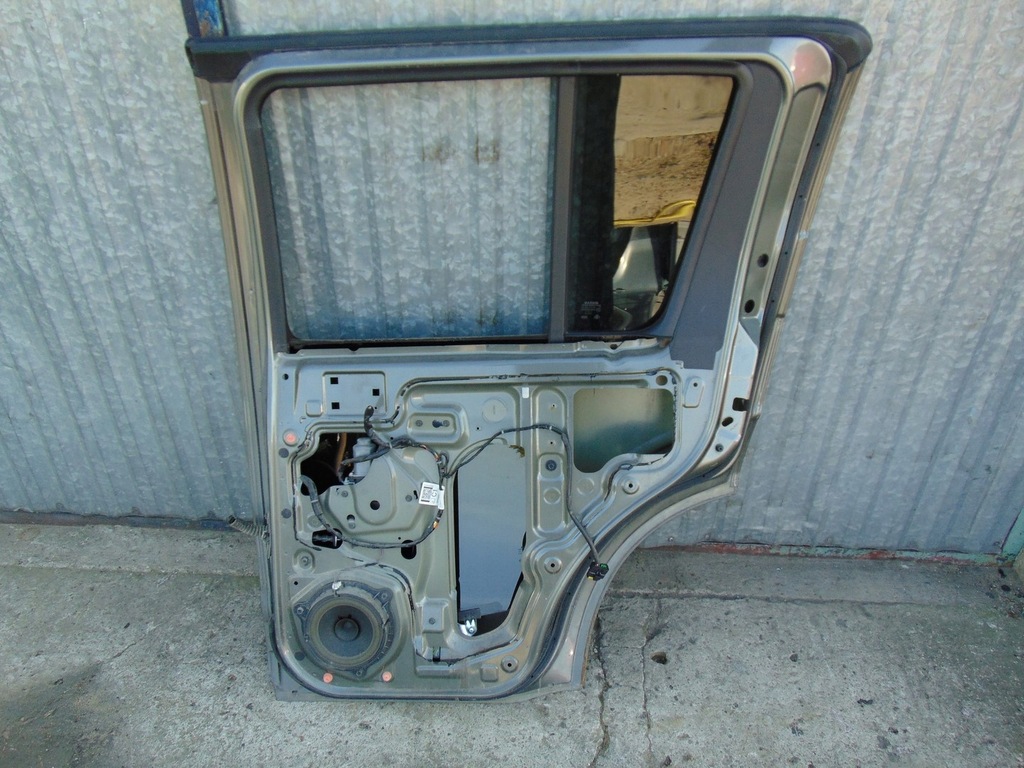 фото №11, Дверь правый задняя nissan pathfinder r51 демонтаж