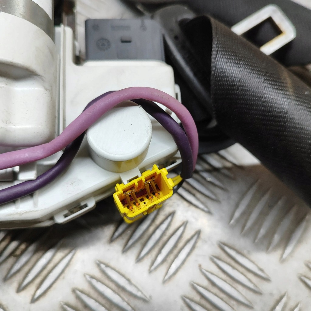 фото №6, Audi a8 s8 d4 4h 2011 правая сторона pas безопасности сиденье передний