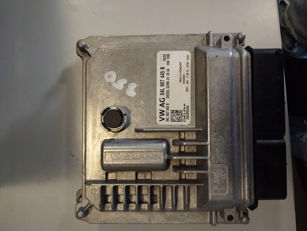 фото №1, Бортовий комп'ютер блок керування двигуна 04l907445b