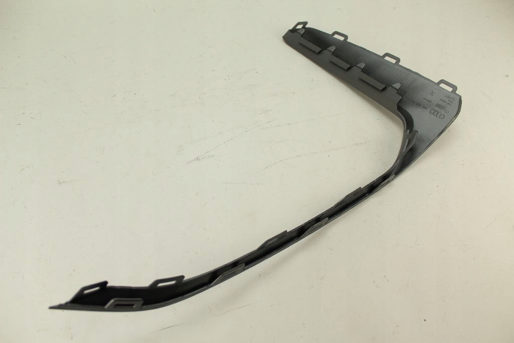 фото №8, Молдинг решітка бампера audi q7 права 4m0807300a