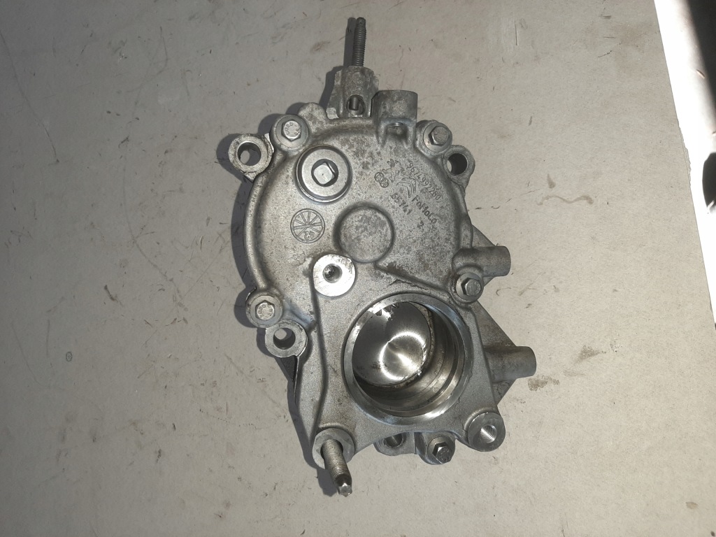 Купити Привід насоса пального citroen peugeot 2.0 bluehdi 9674992280