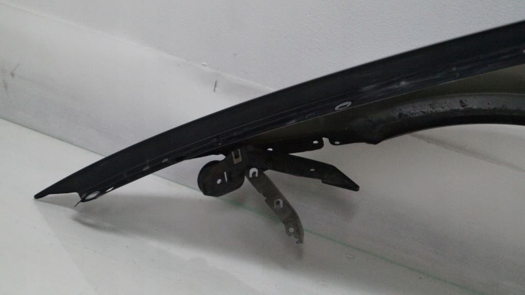 Крыло  передний правый  bmw seria 3 e90 668 2007 Оригинал