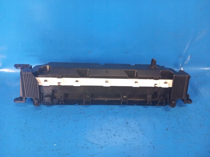 фото №8, Панель приборная toyota prius plus 11-14 8380047590