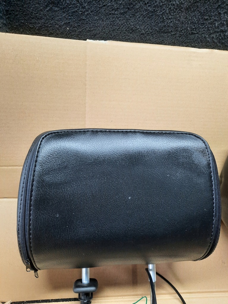 фото №2, Підголівники екрани renault usb брелоки