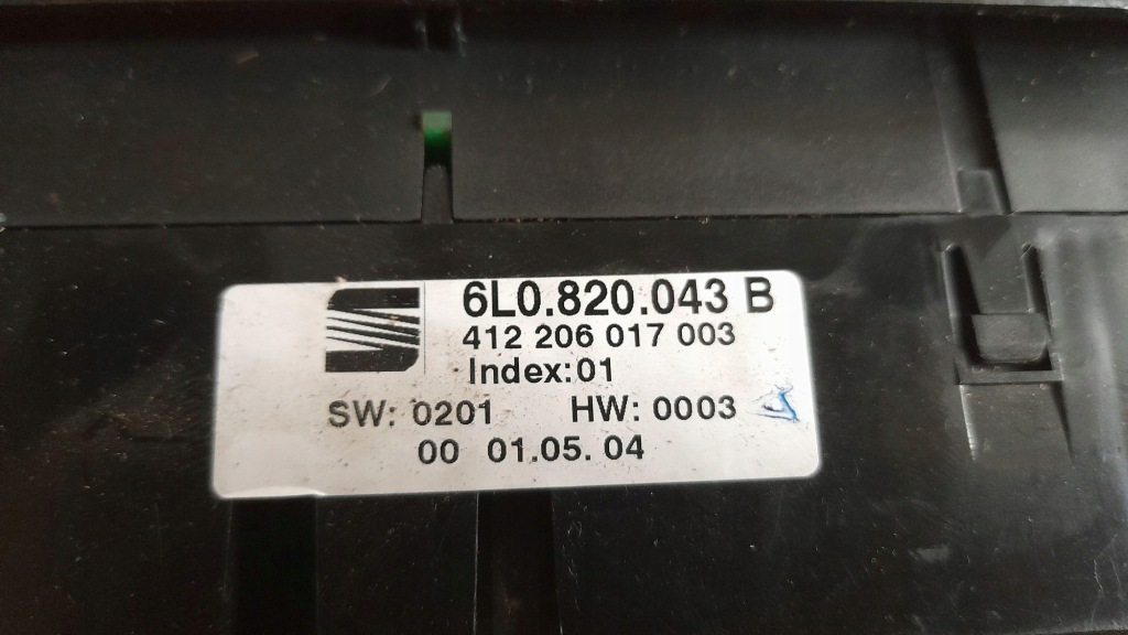 фото №5, Рамка панель klimatyzacji^^ seat ibiza iii 6l 6l0820043b 6l1858815