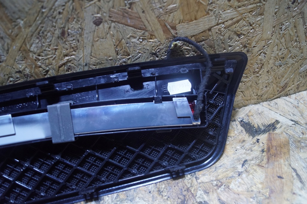 фото №6, Mercedes w212 sedan третій світло стоп-сигнал