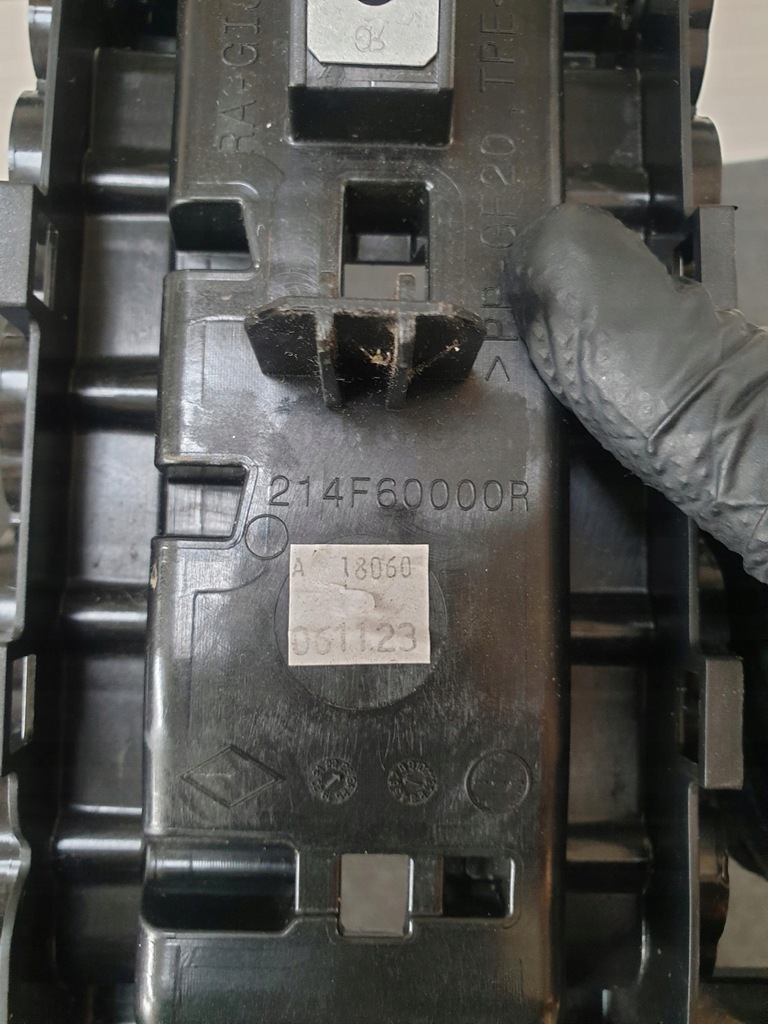 фото №3, Воздуховод воздуха рамка корпус renault trafic iv