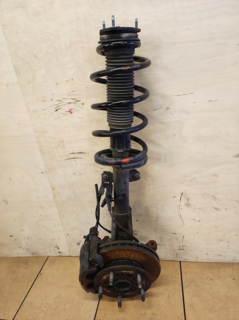 фото №1, Поворотный кулак mcperson левый перед transit custom