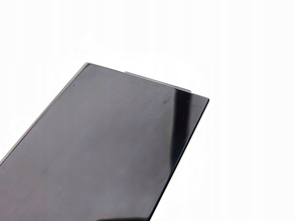 фото №5, Skoda enyaq iv 2024 левая сторона молдинг / прокладка стекло дверь