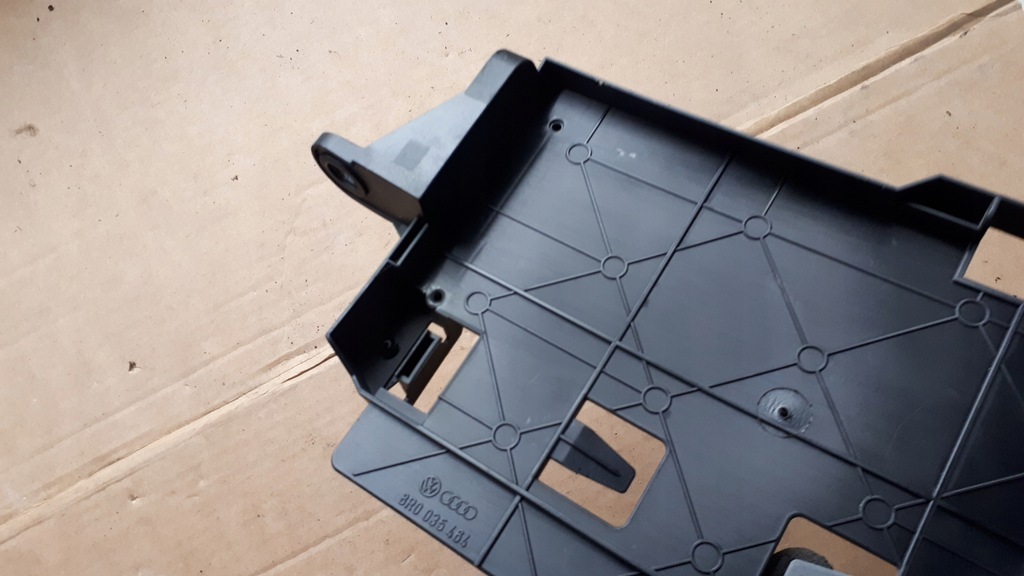 фото №7, Q5 8r кронштейн кронштейн блок управления 8r0035464