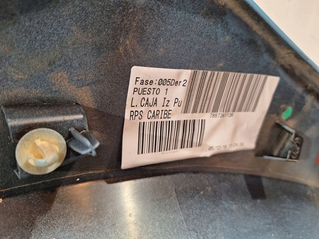 Корпус молдинг стойка 788731807r renault twizy с Разборки