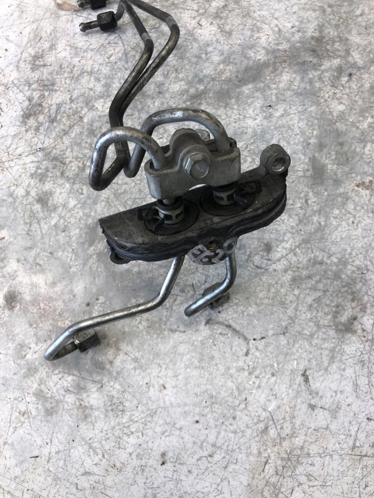 фото №4, Провода топлива subaru legacy iv ee20