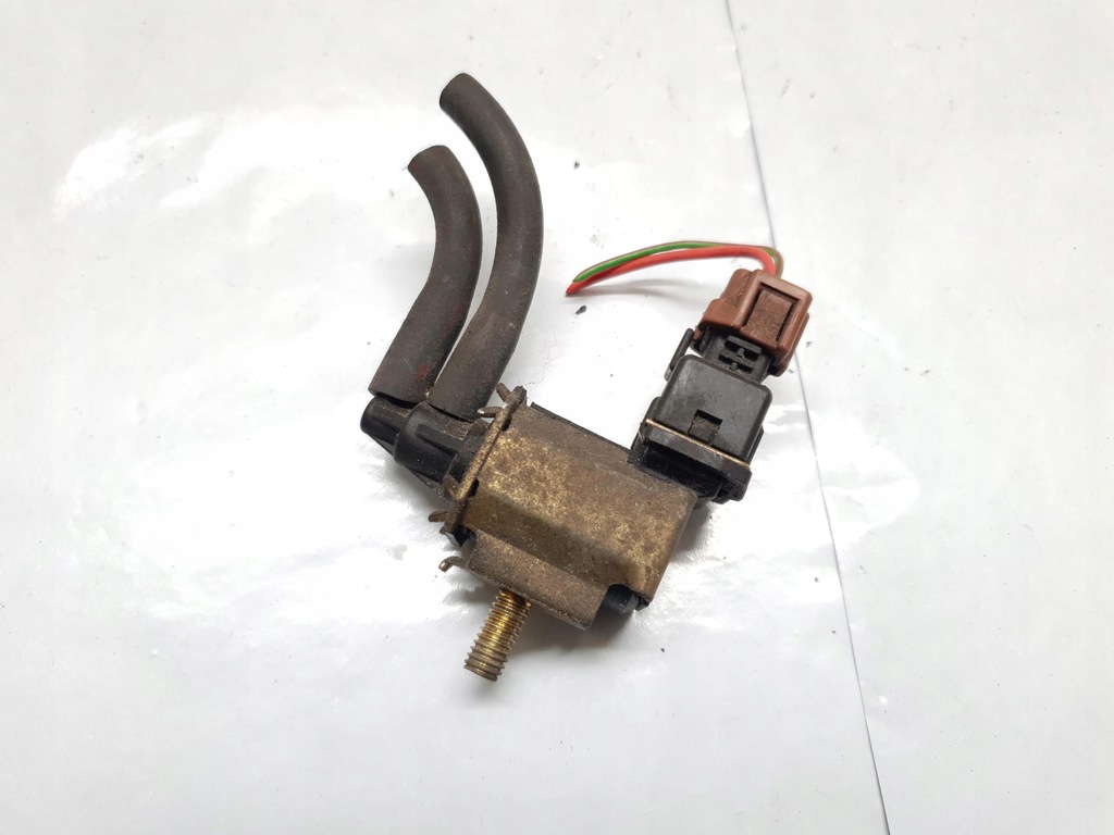 фото №1, Клапан вакуумa mitsubishi space star 1.3