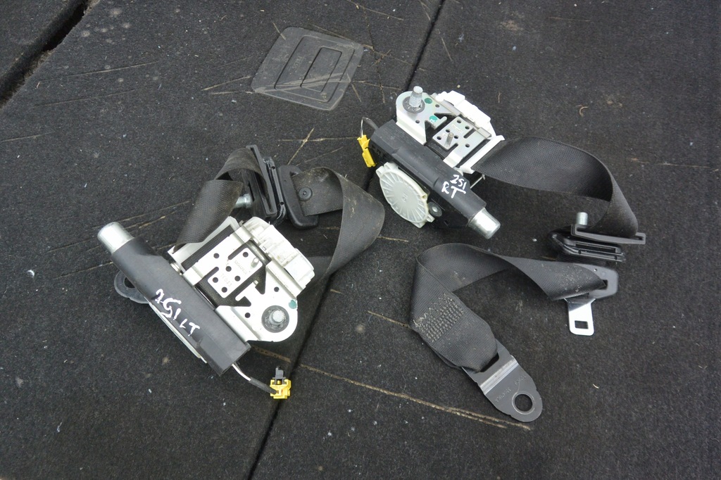 фото №1, Pas безопасности правый левый задняя mercedes r w251