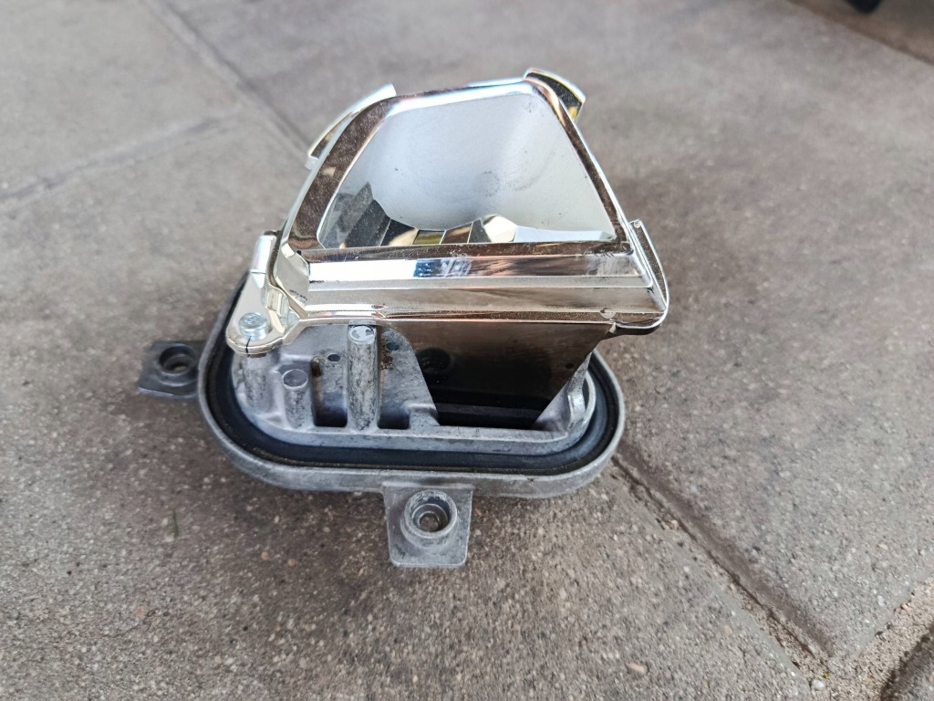 фото №1, Преобразователь модуль подсветка поворотов левый jez bmw x1 f48