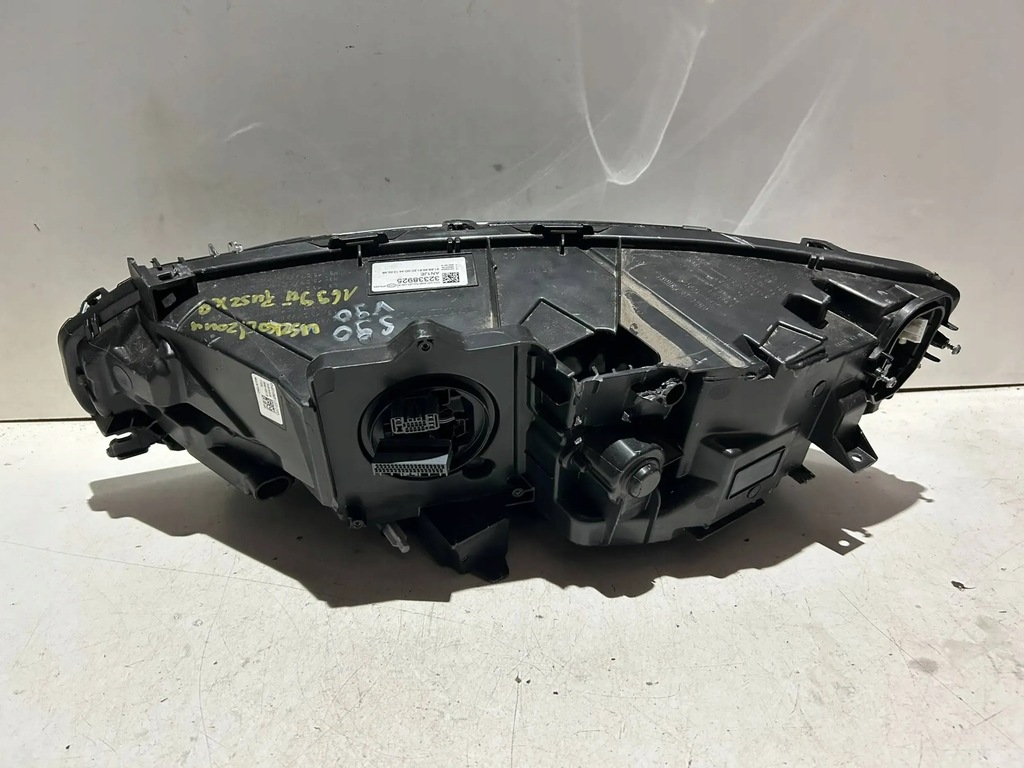 фото №10, Лампа перед правий volvo s90, v90 2023