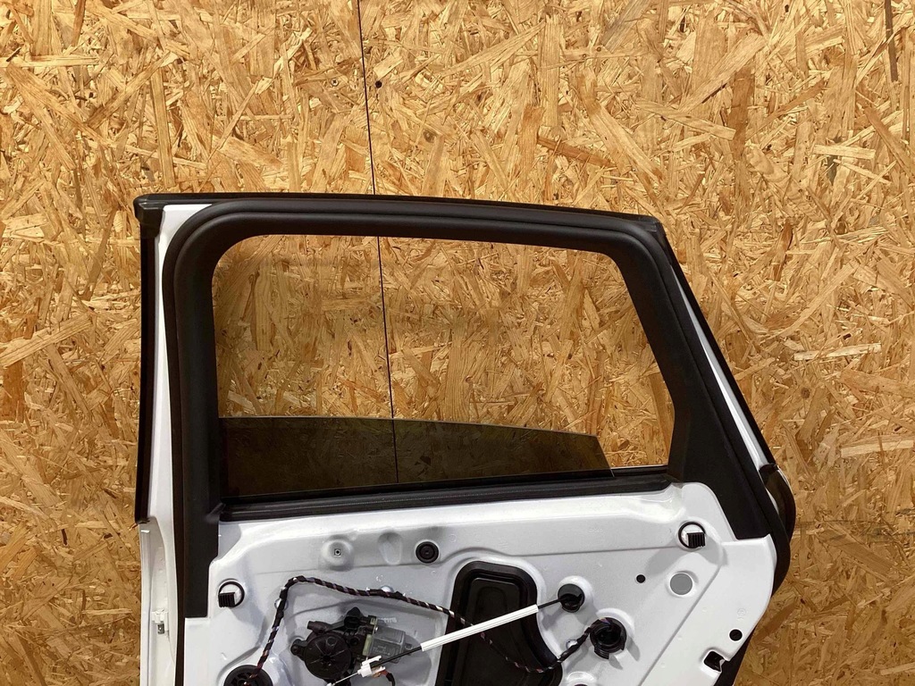 фото №11, Porsche macan gts 23- 95b833312a дверь правое задняя 95b833022grv