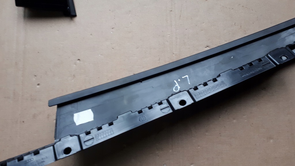 фото №6, S4 b9 a4 8w молдинг защита дверь стойка левый перед