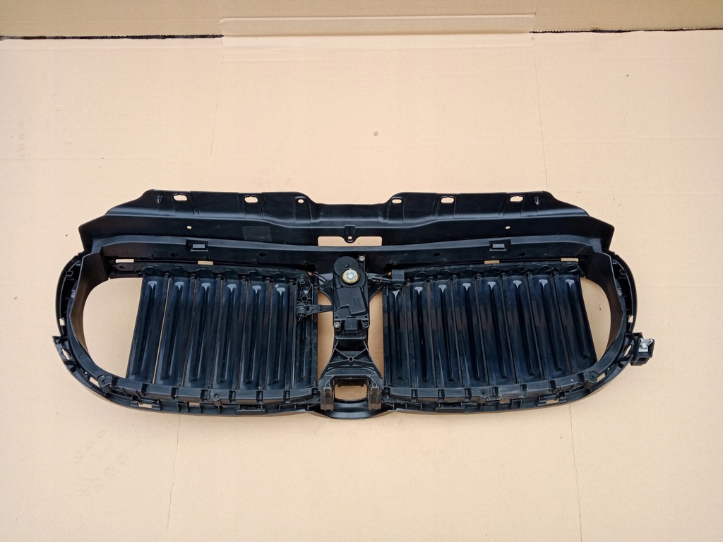 фото №8, Bmw g30, g31 жалюзи шторка решётка радиатора 2015r