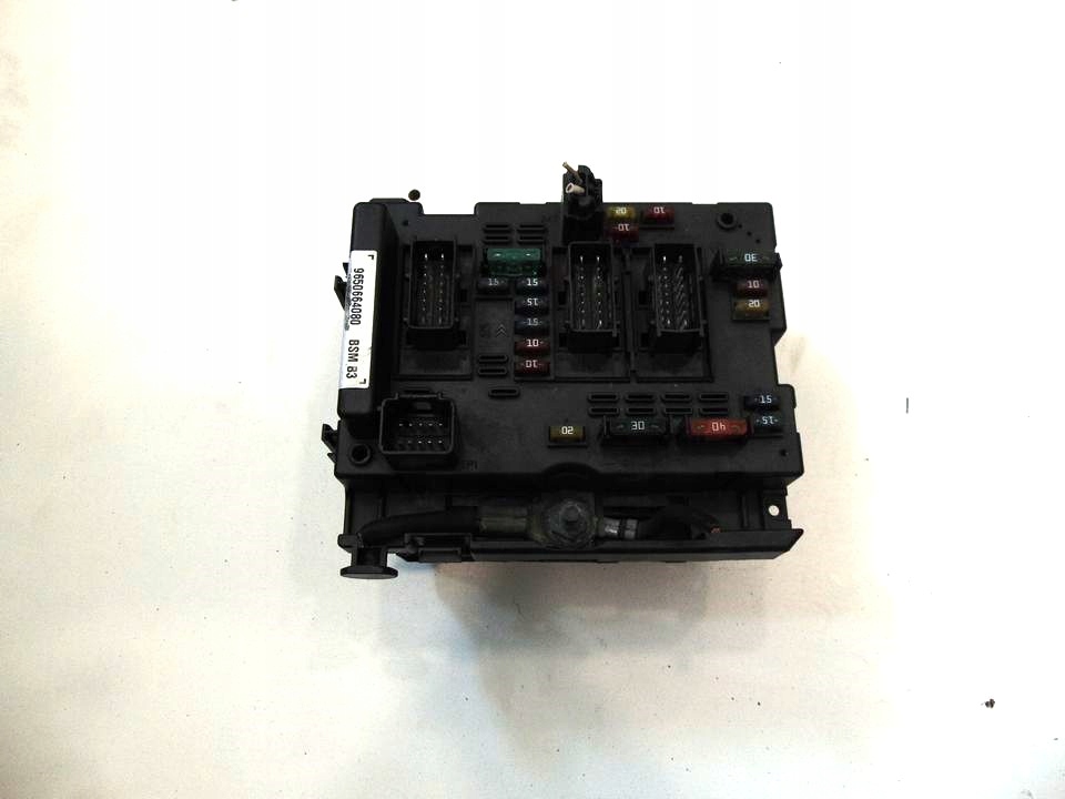 фото №1, Peugeot 307 коробка запобіжників 9650664080