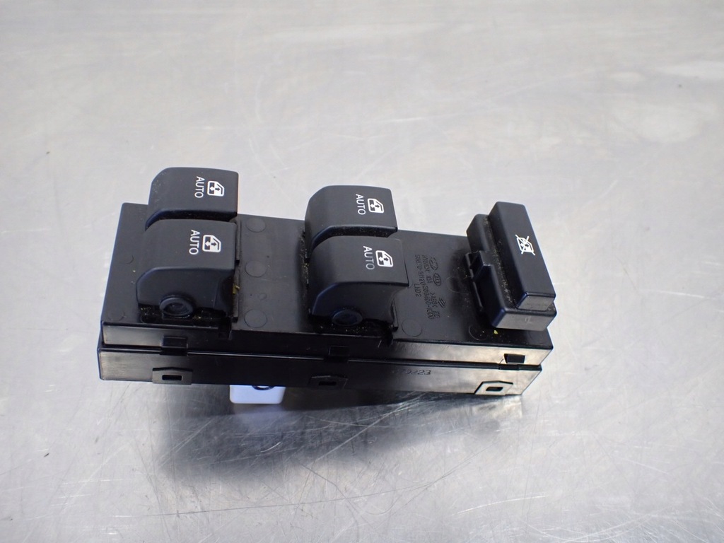 фото №1, Панель управление окон kia ceed