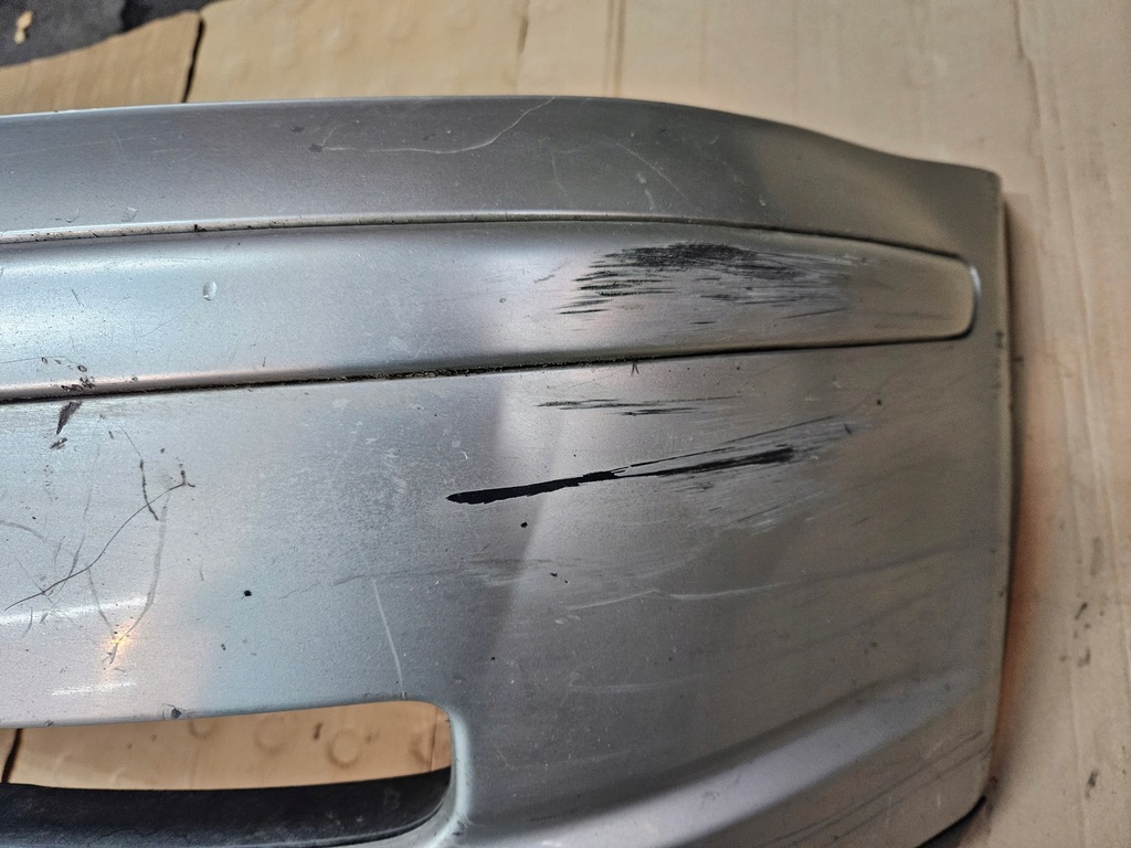 фото №7, Toyota avensis t25 03-06 бампер перед 1c0