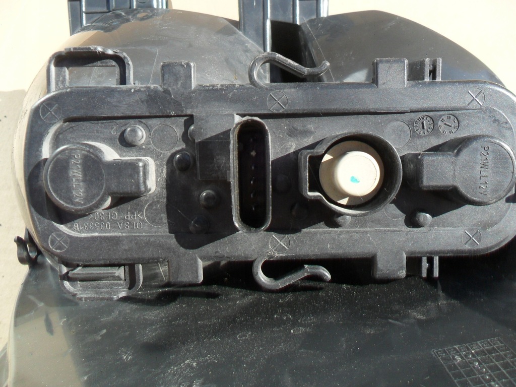 фото №15, Bmw 2 f45 7311029-14 лампа задня ліва