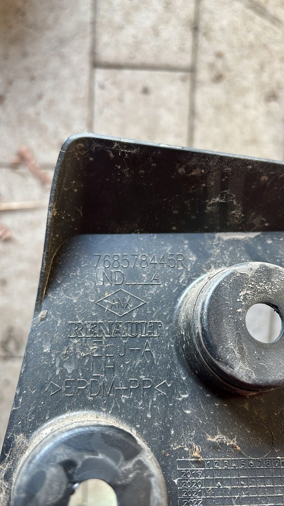 фото №6, Захист бризковик задня правий лівий dacia sandero iii 768578445r 768562726r