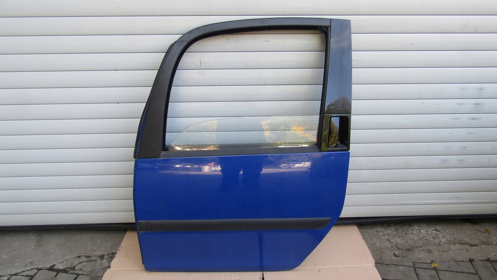 фото №1, Skoda roomster scout дверь задняя левая 4590