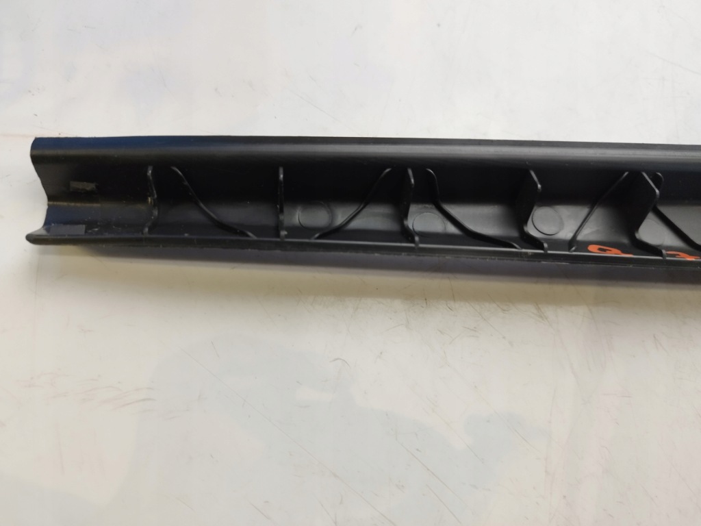 фото №9, Audi q7 4l 07r молдинг обшивка стійка права 4l0868204a