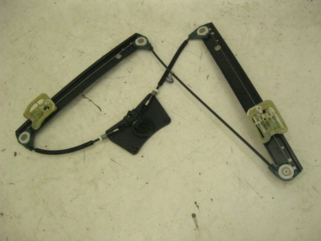 Купить Vw touareg iii подъемник стекло задняя 760839461d