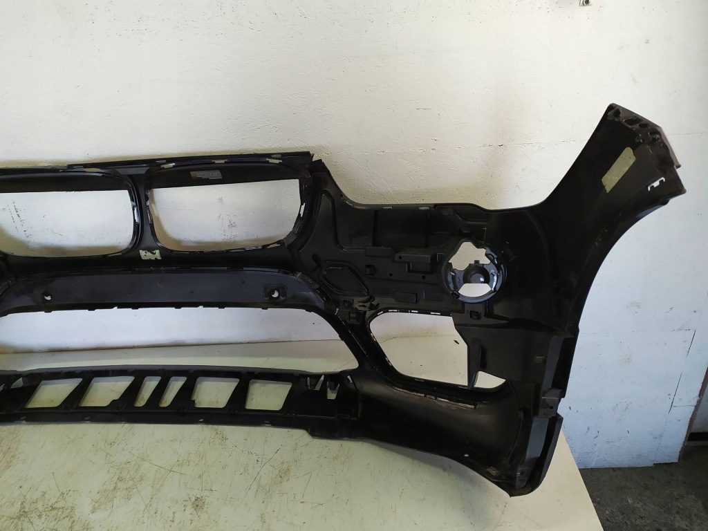 Бампер перед передний bmw x1 f48 21163611 в Украине