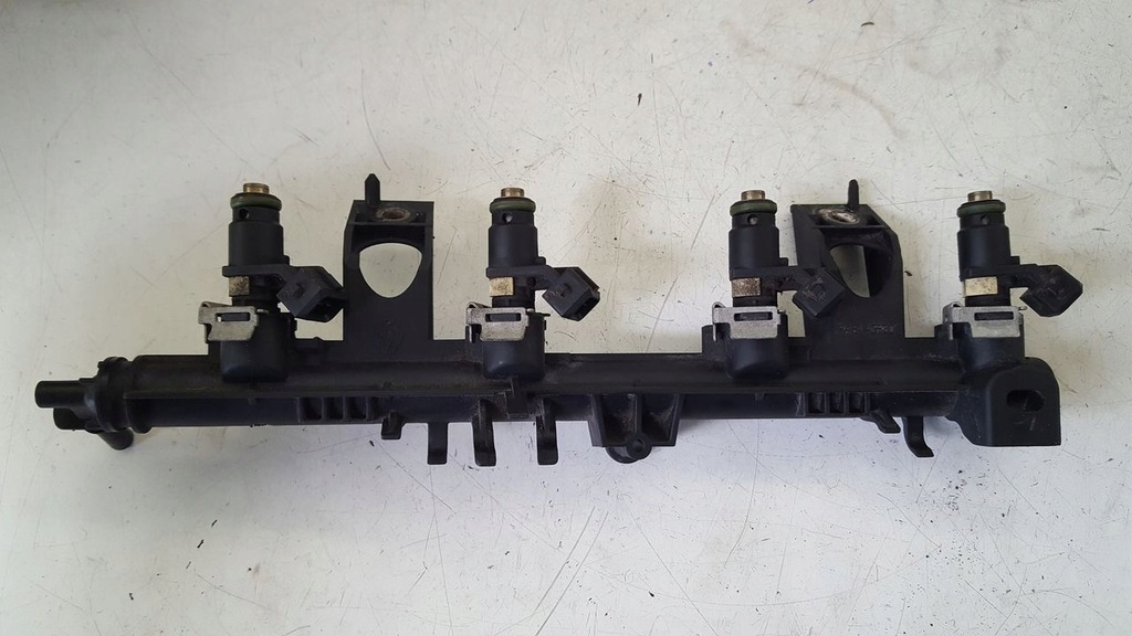 фото №5, Форсунка 8200885287 renault clio iii 1,2 tce