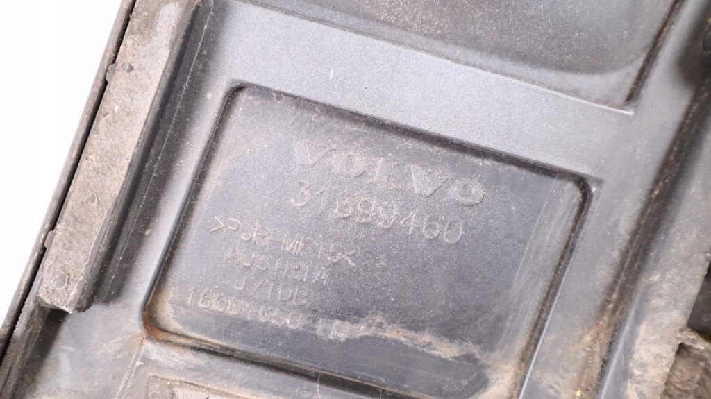 фото №10, Volvo xc90 ii молдинг крыла левая перед 31399460