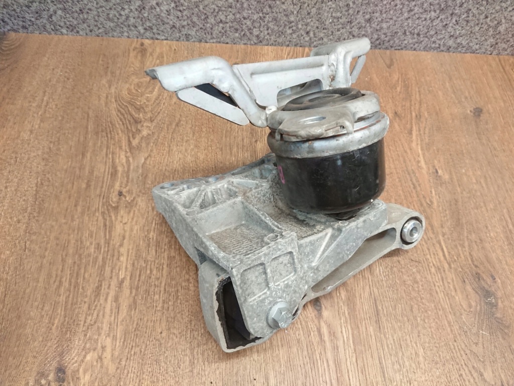 фото №3, Discovery sport подушка двигуна bj32-6f012-ab