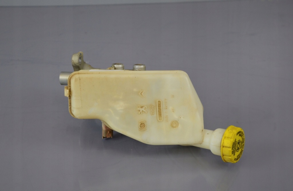 Купить Бачок жидкость тормозной citroen peugeot 32069745