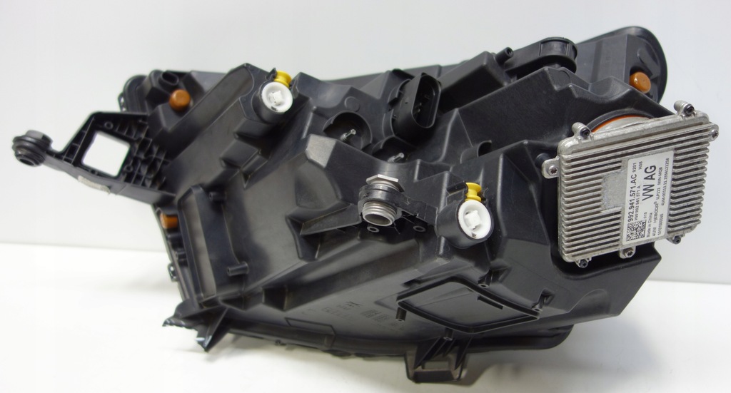 фото №11, Skoda kamiq 2019-2023 full led 658941016b лампы перед передние