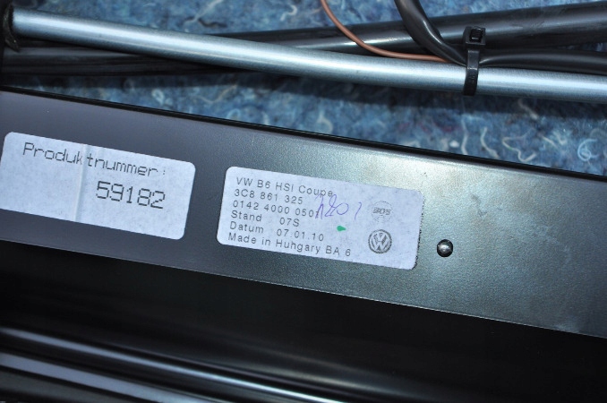 фото №9, Шторка электрическая багажника passat cc 3c8861325