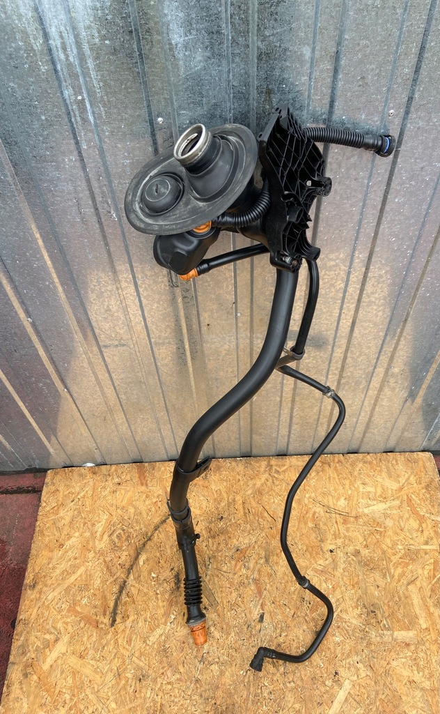 фото №5, Заливная горловина топлива mercedes gl x166 ml w166 бензин