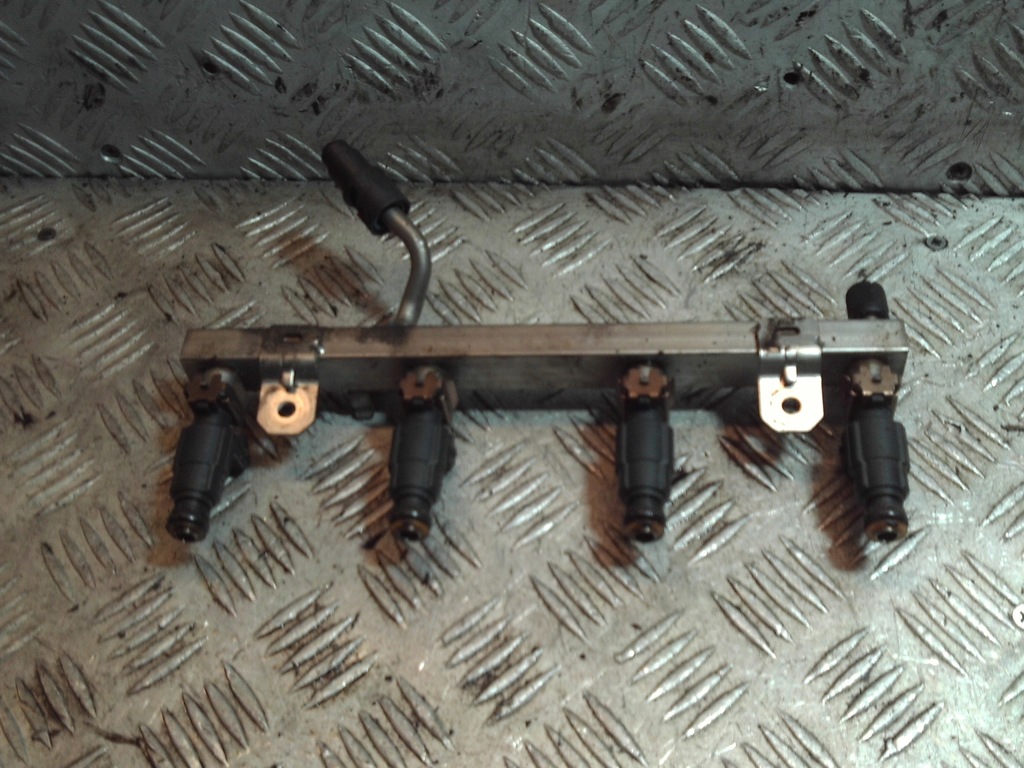 фото №1, Молдинг упорскування opel corsa c