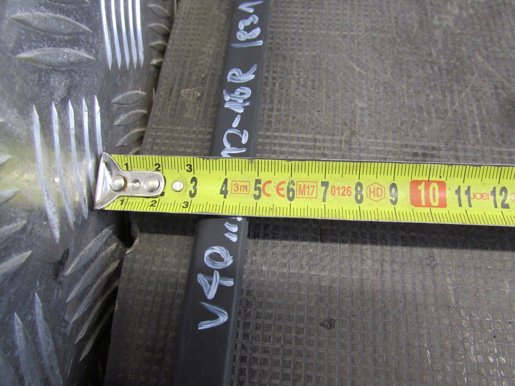 фото №12, Молдинг уплотнитель левый задняя volvo v40 ii 12-16