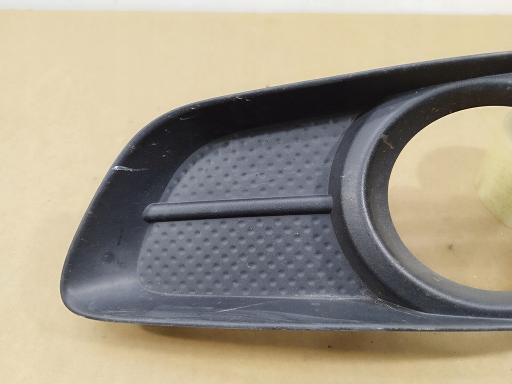 фото №9, Протитуманна фара + решітка лівий бампер перед toyota corolla verso ii lift 2007-2009