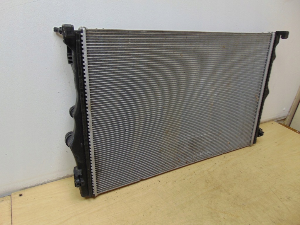 Радіатор води mercedes w177 w247 a2475000203 Недорого