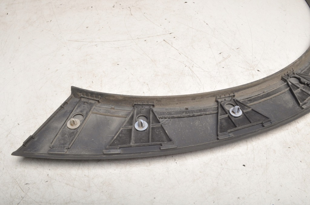 фото №7, Peugeot 207 накладка крыла правый задняя