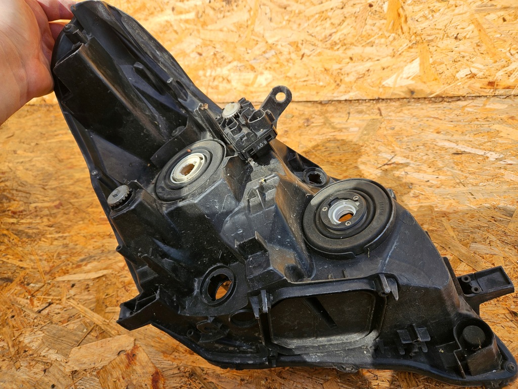 фото №8, Toyota verso лампа левая перед передняя