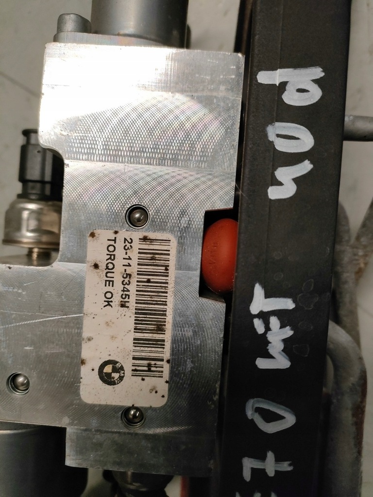 фото №7, Bmw x5 e70 насос клапанов шланг 6794578