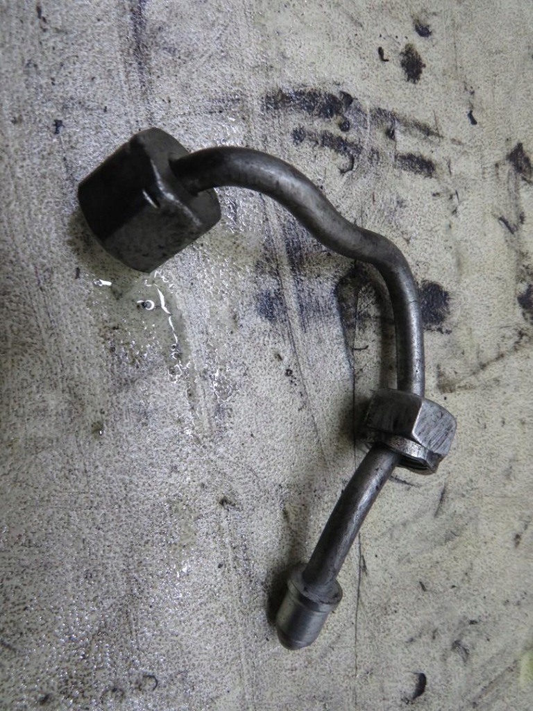 фото №3, Шланг трубка пального bmw 6 f06 f12 f13 640d