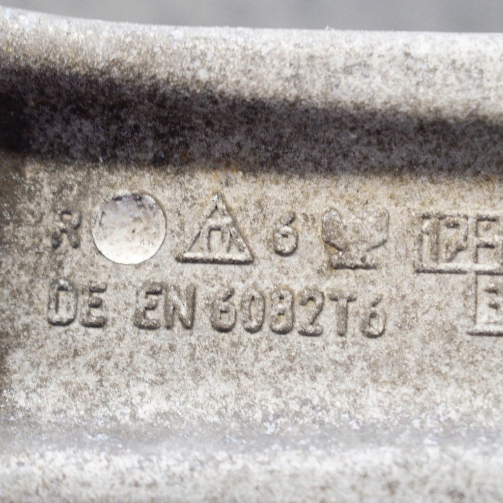 фото №6, Bmw 5 f10 f11 2010 права сторона нижній важіль передній